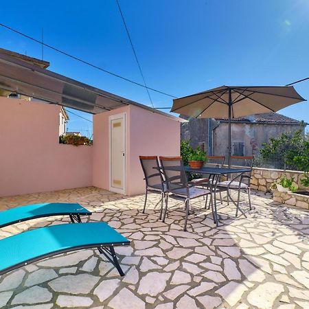Apartment Angela Cunski Екстер'єр фото
