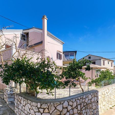 Apartment Angela Cunski Екстер'єр фото