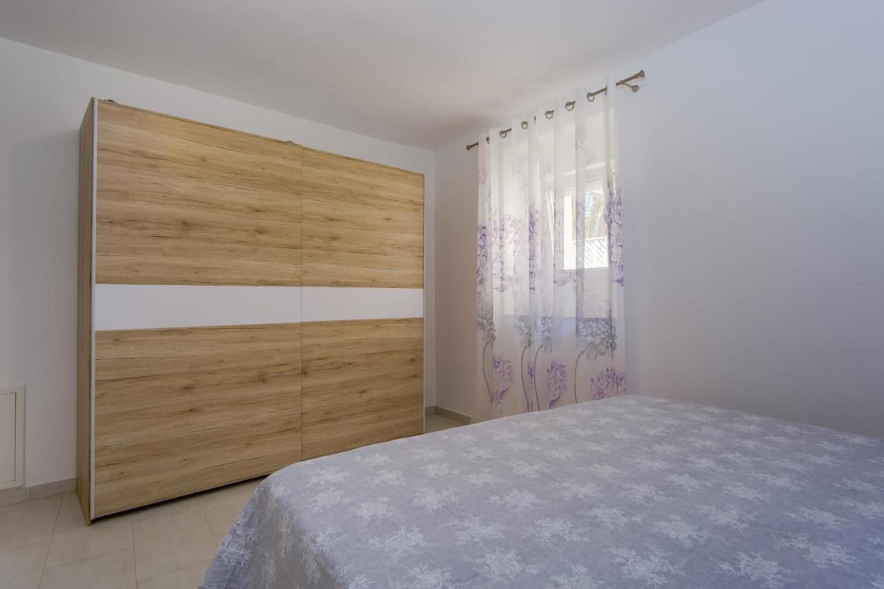 Apartment Angela Cunski Екстер'єр фото